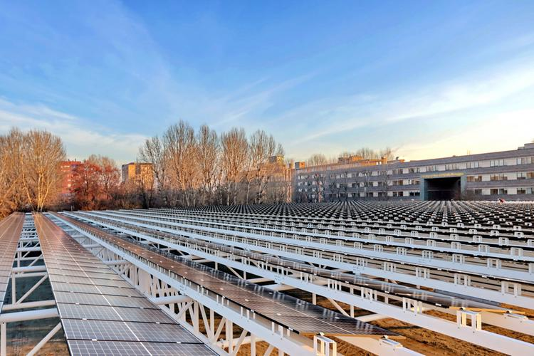 BPER Banca_Energie rinnovabili, a Modena un nuovo Parco Fotovoltaico_immagine